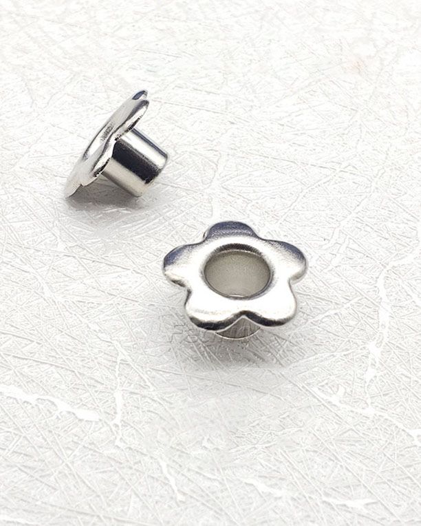 Flower Metal Eyelets 