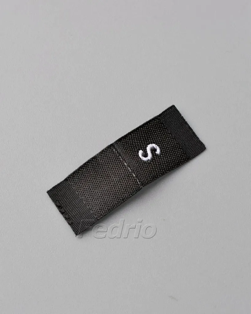 Black Polyester Centre Fold Damask Woven Size Labels 1.2*3.5cm100pcs/Pack 004001 (XS)