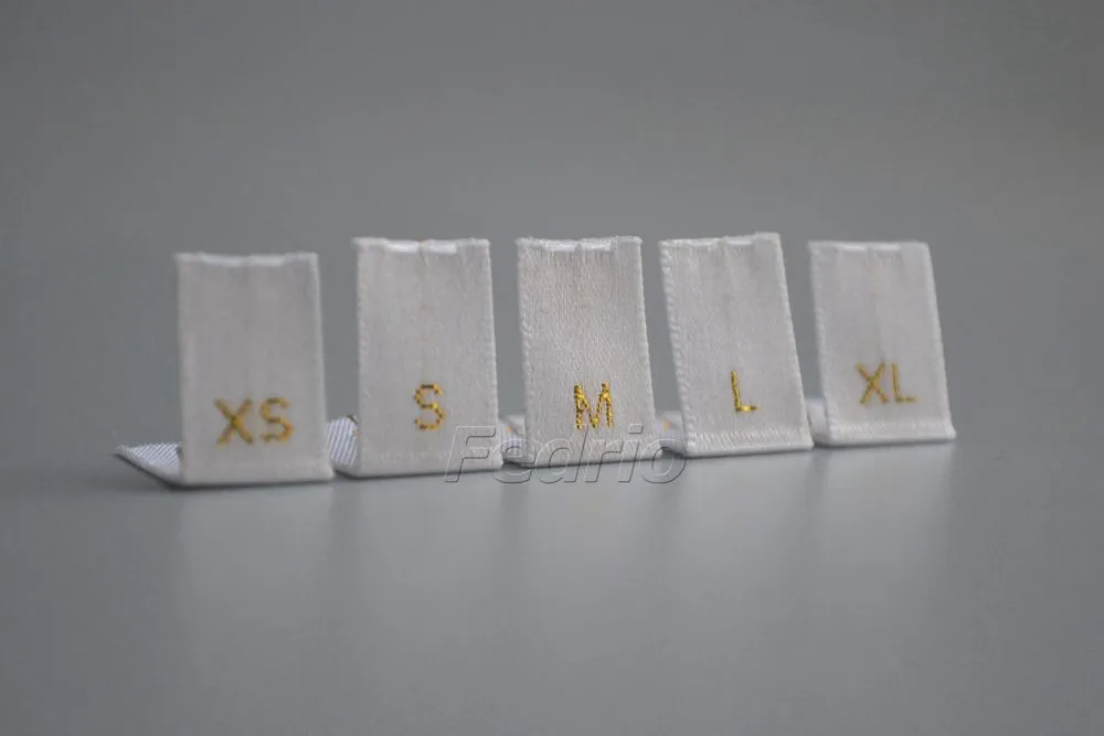 Golden Letter On White Polyester Centre Fold Satin Woven Size Labels For Garment 1*3cm 100pcs/Pack 005018